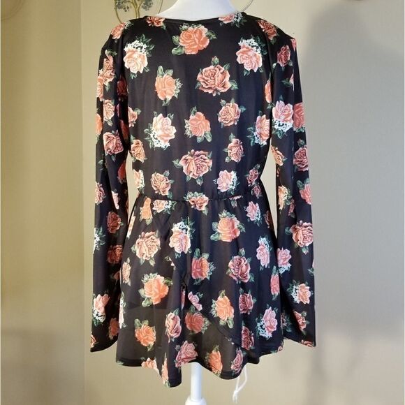 NWT! Asos Design Maternity Exclusive Long Sleeve Wrap Top In Rose Print Size 8 - Picture 3 of 9